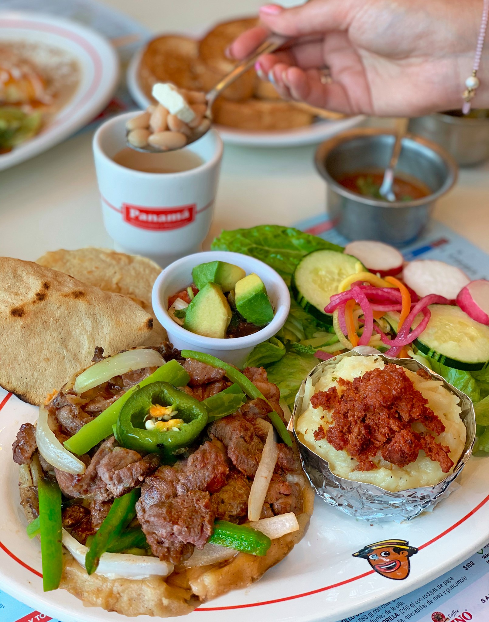 Quesadilla Sinaloense